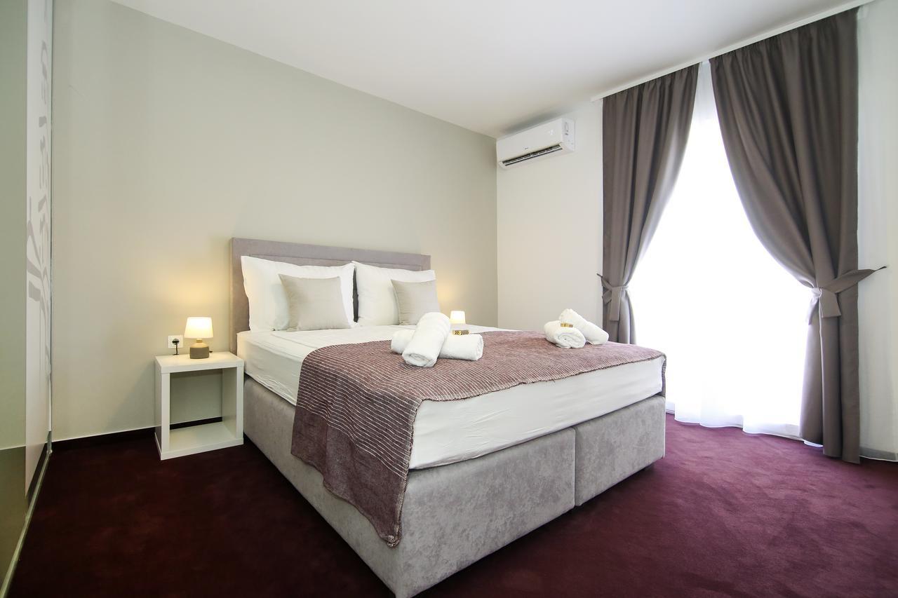 Maxim Rooms & Apartments สปลิท ภายนอก รูปภาพ